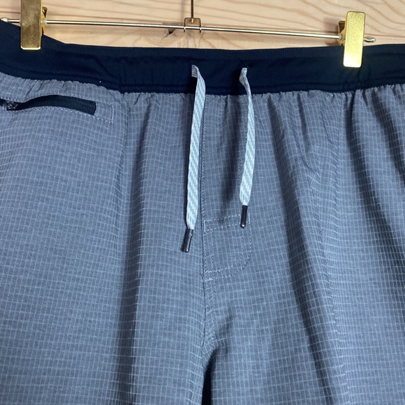 Vuori mens Stockton shorts size XL - Picture 3 of 10
